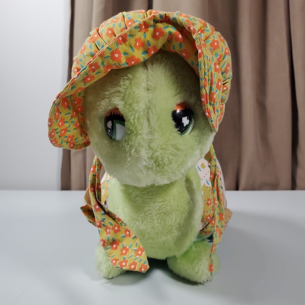 Knickerbocker Vintage Turtle Plush Animals of Distinction 14 Inch Stuffed Animal